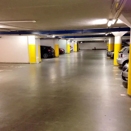 Spacious Flat * Прага