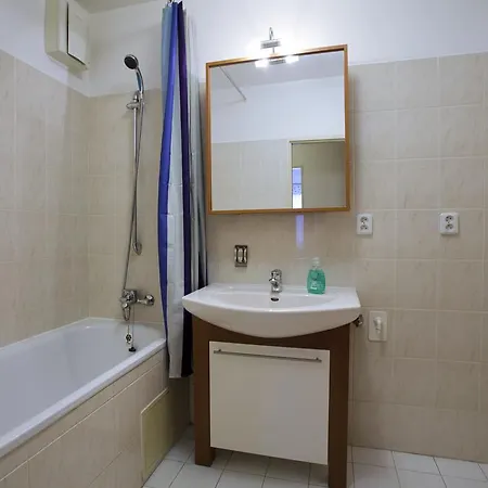 דירה Spacious Flat *